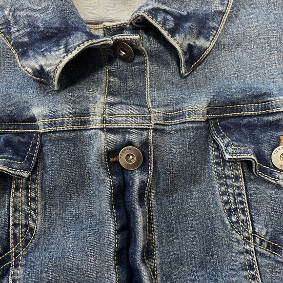 Torrid Jean Jacket Womens Plus Size 2X Blue Trucker Stretch Distressed - Picture 4 of 14